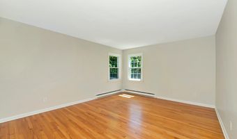 12 Greenfield Dr, Ansonia, CT 06401