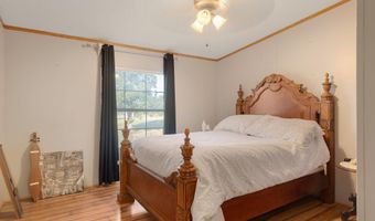 1027 Anne Dr, Arnaudville, LA 70512