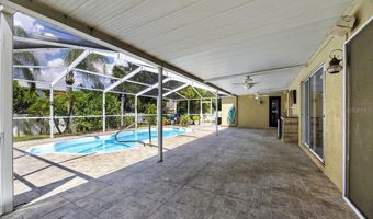 6608 CLAIR SHORE Dr, Apollo Beach, FL 33572