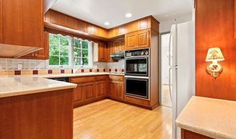 805 LEWIS Ln, Ambler, PA 19002