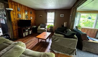 118 Foster Dr, Bennington, VT 05201