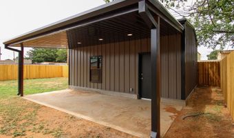 607 NW 11th St, Andrews, TX 79714