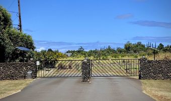 676 Kauaheahe Pl A, Haiku, HI 96708