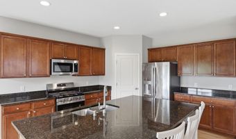 15652 Eddy Creek Way, Apple Valley, MN 55124
