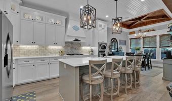 150 St Andrews Ln, Benton, LA 71006