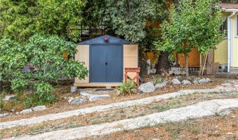 39429 Canyon Dr, Forest Falls, CA 92339