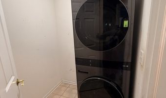 2620 Williamsburg Dr, Algonquin, IL 60102