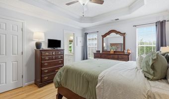 133 LAKE Ter, Alabaster, AL 35007