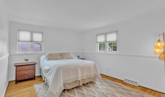 65 Autumnview Rd, Amherst, NY 14221