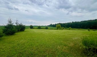 236 Hollow Rd, Amsterdam, NY 12010