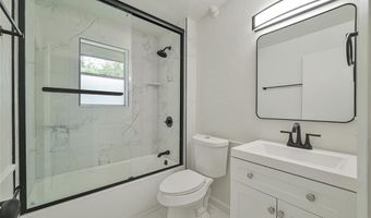 2104 N Wilburn Ave, Bethany, OK 73008