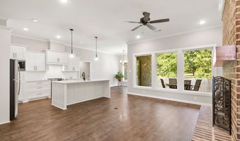 1465 Woolridge Drive Dr, Benton, AR 72019