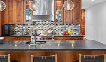 1600 CLARENDON Blvd W107, Arlington, VA 22209