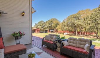 1701 W Lake Shore Dr, Alvarado, TX 76009