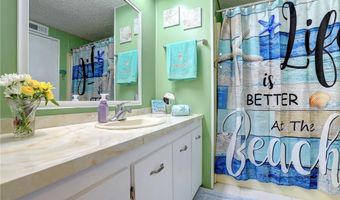 711 Amaryllis Dr, Barefoot Bay, FL 32976