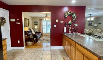 117 Apple Ridge Dr, Beaver, WV 25813