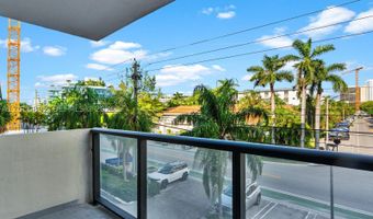 9800 W Bay Harbor Dr 308, Bay Harbor Islands, FL 33154