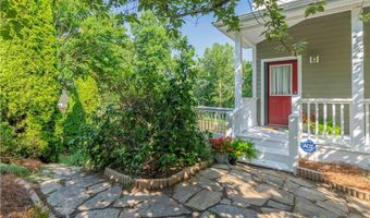 20 Cross Pl, Asheville, NC 28801