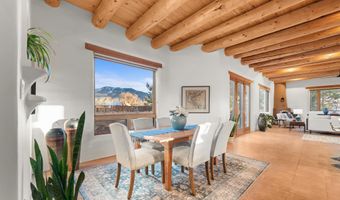 9 Desiderio Rd, Arroyo Seco, NM 87514