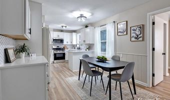 7325 Sheffield Dr SE, Ada, MI 49301