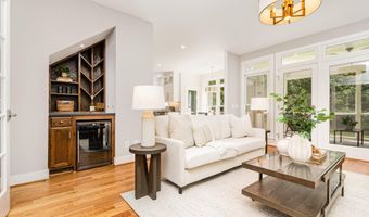 7037 Meadow Gate Dr, Apex, NC 27502