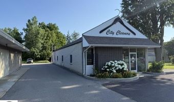 316 W Superior St, Alma, MI 48801