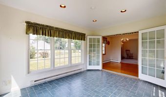 8 Fahi Pond Rd, Anson, ME 04958