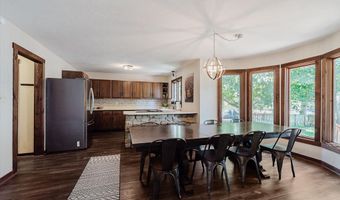 8414 Gallant Fox Dr, Indianapolis, IN 46217