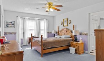 572 Ronnie Rd, Autryville, NC 28318