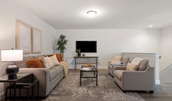 3064 N Spurway Dr, Ann Arbor, MI 48105