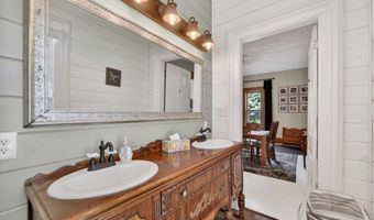 13550 Devereaux Rd, Albion, MI 49224