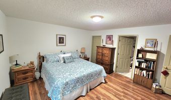 1731 Halltown Rd, Autryville, NC 28318
