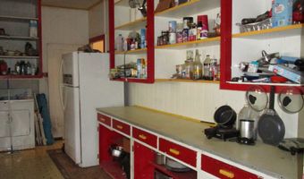 334 LEHUA St, Hilo, HI 96720