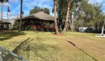55730 HOLIDAY Cir, Astor, FL 32102