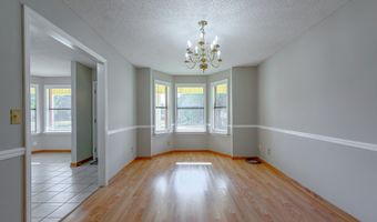 112 River Oaks Dr, Bainbridge, GA 39819