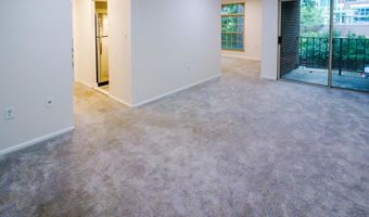 3376 WOODBURN Rd 24, Annandale, VA 22003