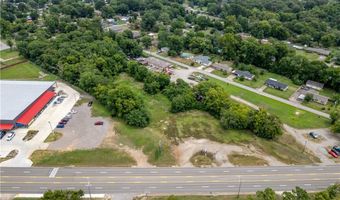 820 Fort St, Barling, AR 72923