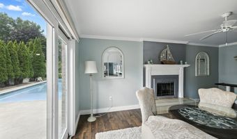 42011 CLAYTON, Clinton Twp., MI 48038