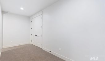 6381 W Tobi Ln, Boise, ID 83714