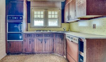 1206 Bergh St, Asbury Park, NJ 07712