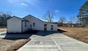 215 NW 4th St, Arab, AL 35016