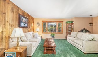 3 Jean St, Alloway, NJ 07462