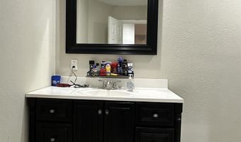 1807 W Centre Ave, Artesia, NM 88210