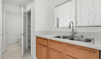 10268 Union Park Ct, Las Vegas, NV 89183