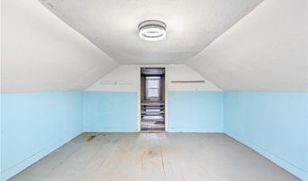 694 Hope St, Bristol, RI 02809