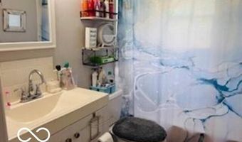 202 Walnut St, Bainbridge, IN 46105