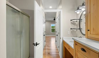 171 Timber Creek Dr, Athens, TN 37303