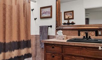 500 S Foundation Five Rd, Benson, AZ 85602