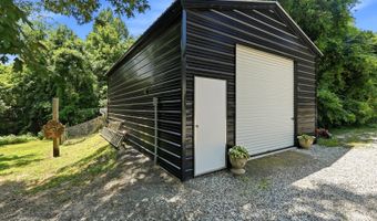 60 Jefferson Ln, Arrington, VA 22922