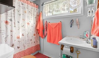 57 Twin Lakes Ave, Coventry, RI 02816